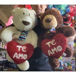 Oso con bufanda y corazón...