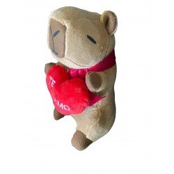 CAPIBARA CON CORAZÓN