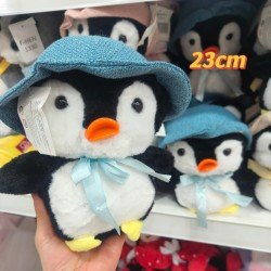 Pinguino con gorro